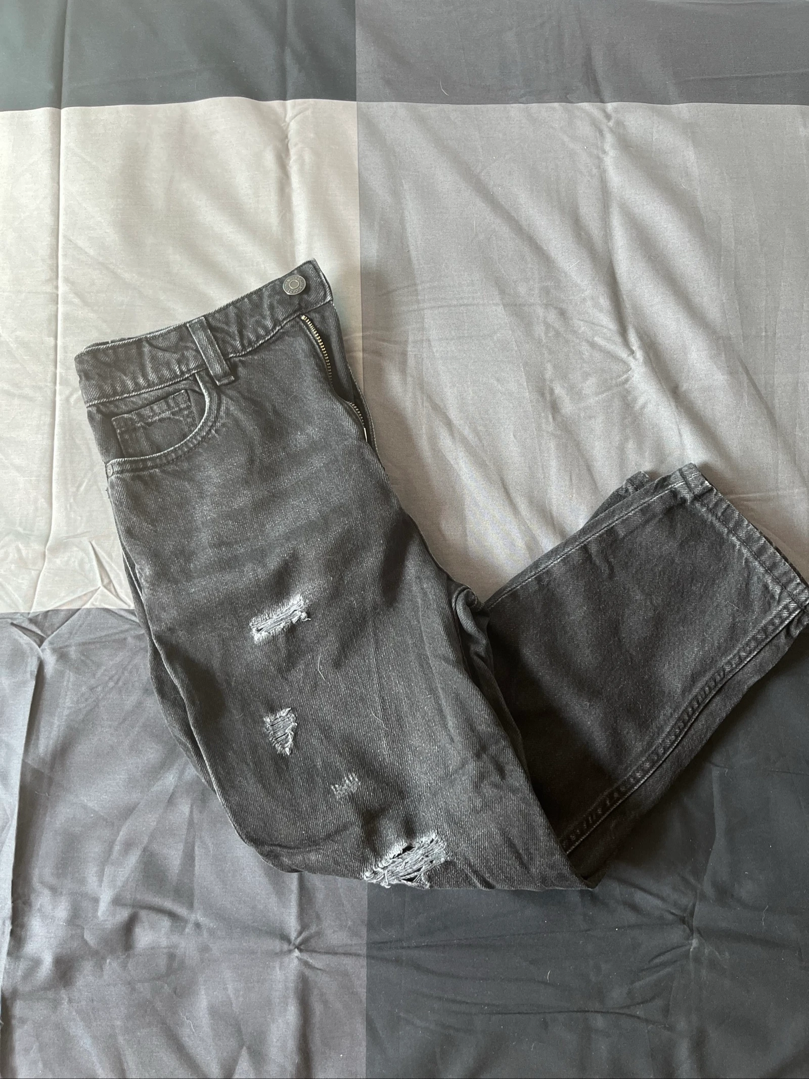 Pantalones Rotos - Talla 12-13 años -